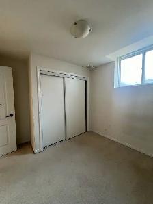 1 Spacious Bedroom Basement - Photo 4