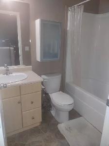 Furnished room for rent in house- $650-plz text me - Photo 4