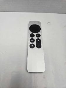 Apple TV 4K 3rd Gen 128GB w/remote - Photo 2