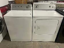 Laveuse sécheuse traditionnelles blanches Whirlpool