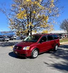 2010 Dodge Grand Caravan SE  /  ONLY 184,000 KMS  /  NO ACCIDENT