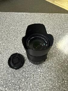 Sigma DC 18-250MM Macro HSM Lens 5-6.3 - Photo 2