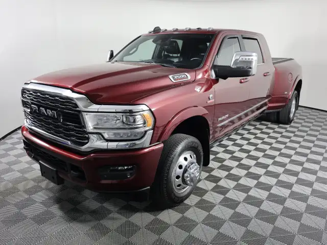 2023 Ram 3500 Limited Limited 4x4 Mega Cab 6&amp.apos.4&amp.quot