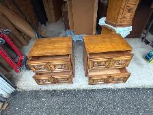 Free delivery used 2 Vintage Oak Wood End Table - Photo 6