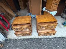 Free delivery used 2 Vintage Oak Wood End Table - Photo 8