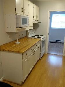 ROOM FOR RENT - Photo 5