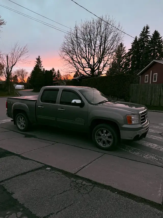 2012 gmc Sierra Nevada edition