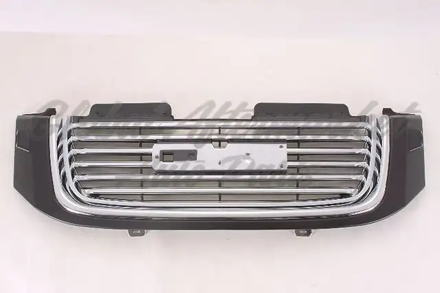 Gmc Envoy Xuv 2004-2005 Grille Chrome/Black W/Black Frame W/H/L