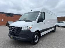 2025 Mercedes-Benz Sprinter 2500 High Roof Cargo Van - 51,569 km