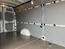 2025 Mercedes-Benz Sprinter 2500 High Roof Cargo Van - 51,569 km - Photo 9