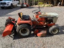VINTAGE SIMPLICITY GARDEN TRACTOR