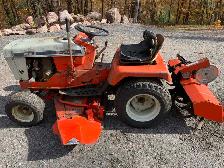 VINTAGE SIMPLICITY GARDEN TRACTOR - Photo 3
