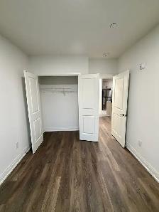 Brand new 1 bedroom   den condo for rent/lease - Stouffville - Photo 6