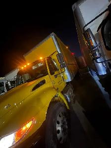Delivery Driver and Helper - Photo 3