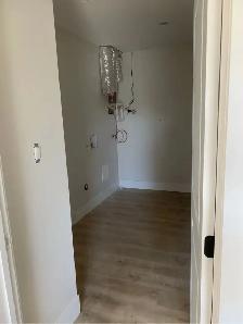Modern 2-Bedroom Apartment in the Heart of Montague - Photo 9