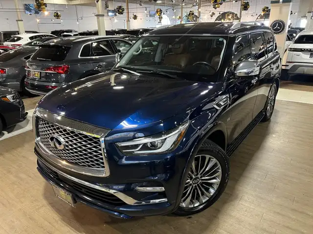 2019 Infiniti QX80 LUXE 4WD 7-Pass - 130,058 km