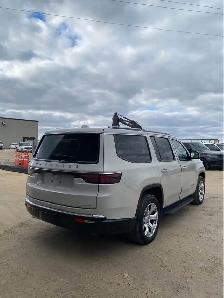 2022 Jeep Wagoneer Series II - Photo 5