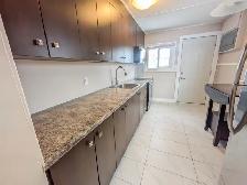 34 Aberdeen Court, Fort Erie - 2 Bedroom House - Photo 5