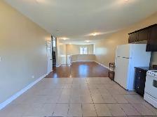 22 Carleton St N, Thorold - All Inclusive 3 Bedroom Main Unit - Photo 4
