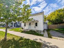 42 Leeper St, St. Catharines - All Inclusive Bachelor Unit - Photo 14