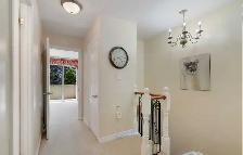 Great spacious room in Condo Townhouse Burnhamthorpe/Tomken - Photo 4