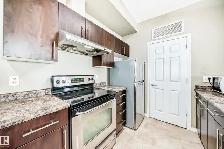 Top-Floor 2 Bed 2 Bath West End Condo, Geothermal   Parking - Photo 10