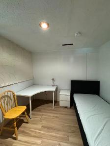 Close to U of C Basement  bedroom for rent in Banff Trail NW. - Photo 2