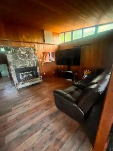 Waterfront Home on Georgian Bay - Short-term Rental - Photo 6