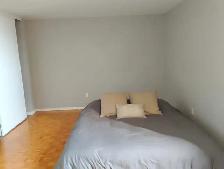 LEASE ASSIGNMENT – STUDIO APARTMENT AVAILABLE - Photo 2