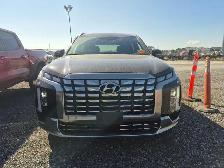 2025 Hyundai Palisade Ultimate Calligraphy AWD 3rd Row, Leather, - Photo 2
