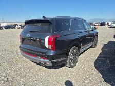 2025 Hyundai Palisade Ultimate Calligraphy AWD 3rd Row, Leather, - Photo 11