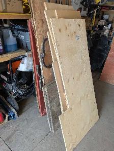 Wood lumber pile - Photo 2