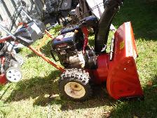 Troy built 428cc 30inch  gas Snowblower  3 stage - Photo 5