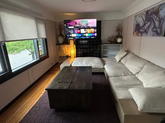 Furnished 2BR/2BA North Vancouver, Central Lonsdale, 90  nights