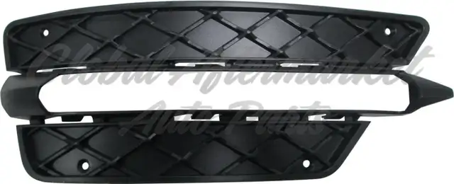 Mercedes C350 2012-2015 Grille Lower (Bezel) Right W/Amg Pkg