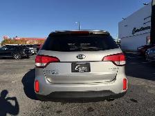 2014 Kia Sorento EX-V6 - Photo 6