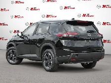 2026 Nissan Rogue SV Moonroof - Photo 4