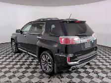 2017 GMC Terrain Denali | AWD | Remote Start | Low Mileage - Photo 3