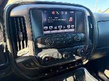 2016 GMC Sierra SLE Crew Cab - Photo 11