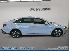 2025 HYUNDAI ELANTRA PREFERRED Preferred IVT avec ensemble techn - Photo 2