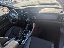 2017 Honda Accord - Photo 8