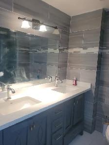 Renovated Basement Apartment - Photo 3