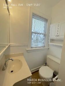 BEAUTIFUL 2 BEDROOM UPPER UNIT IN WALKERVILLE!   Hydro & Gas - Photo 16