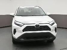 2022 Toyota RAV4 XLE AWD, HEATED SEATS, BACKUP CAMERA & MORE! - Photo 2