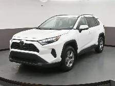 2022 Toyota RAV4 XLE AWD, HEATED SEATS, BACKUP CAMERA & MORE! - Photo 3