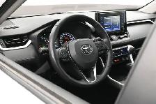 2022 Toyota RAV4 XLE AWD, HEATED SEATS, BACKUP CAMERA & MORE! - Photo 5