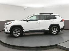 2022 Toyota RAV4 XLE AWD, HEATED SEATS, BACKUP CAMERA & MORE! - Photo 33