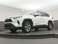 2022 Toyota RAV4 XLE AWD, HEATED SEATS, BACKUP CAMERA & MORE! - Photo 42