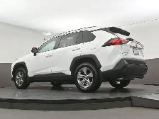2022 Toyota RAV4 XLE AWD, HEATED SEATS, BACKUP CAMERA & MORE! - Photo 44