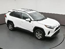 2022 Toyota RAV4 XLE AWD, HEATED SEATS, BACKUP CAMERA & MORE! - Photo 46